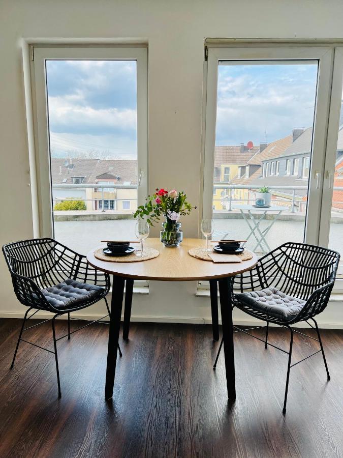Sunset Apartment: Free Parking + Balcony + Netflix Essen Exterior foto